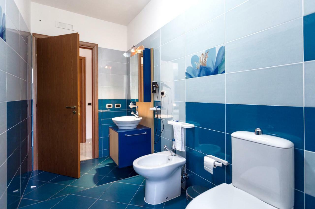 Rocca Degli Etnei Bed & Breakfast Патерно Екстериор снимка