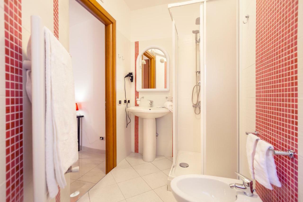 Rocca Degli Etnei Bed & Breakfast Патерно Екстериор снимка