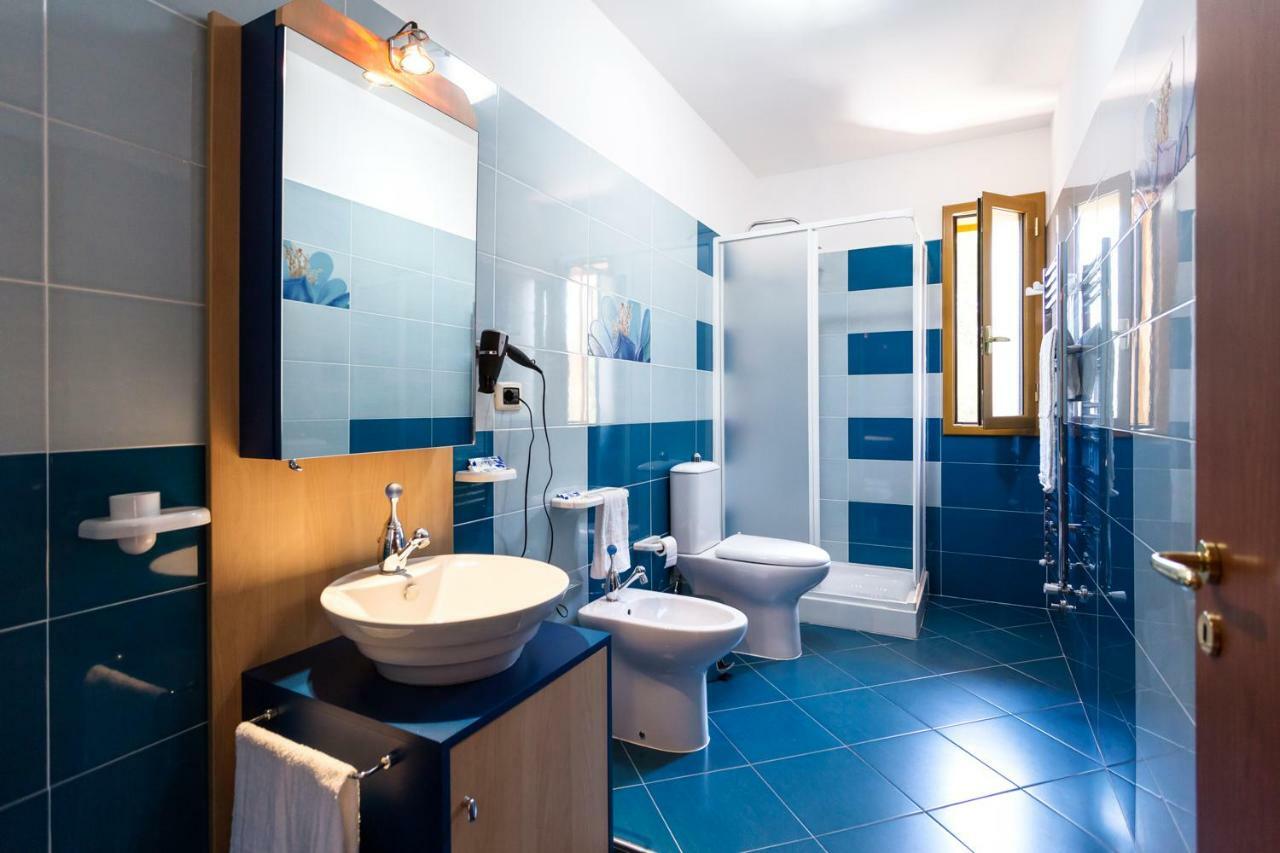 Rocca Degli Etnei Bed & Breakfast Патерно Екстериор снимка